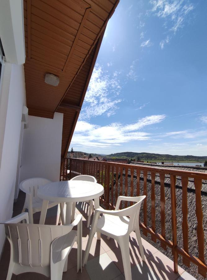 Oleander Vendeghaz Hotel Tihany Exterior photo